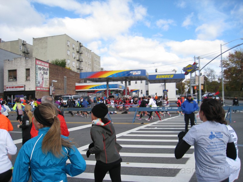 2014 NYRR Marathon 0221.jpg - The 2014 New York Marathon on November 2nd. A cold and blustery day.